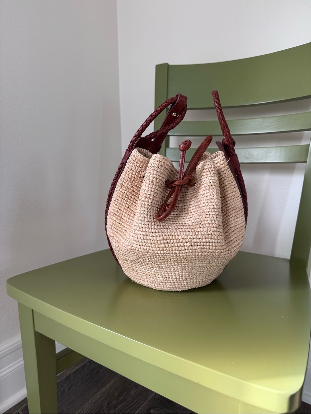 Sezane Zelie Bucket Bag - Picture 5 of 9